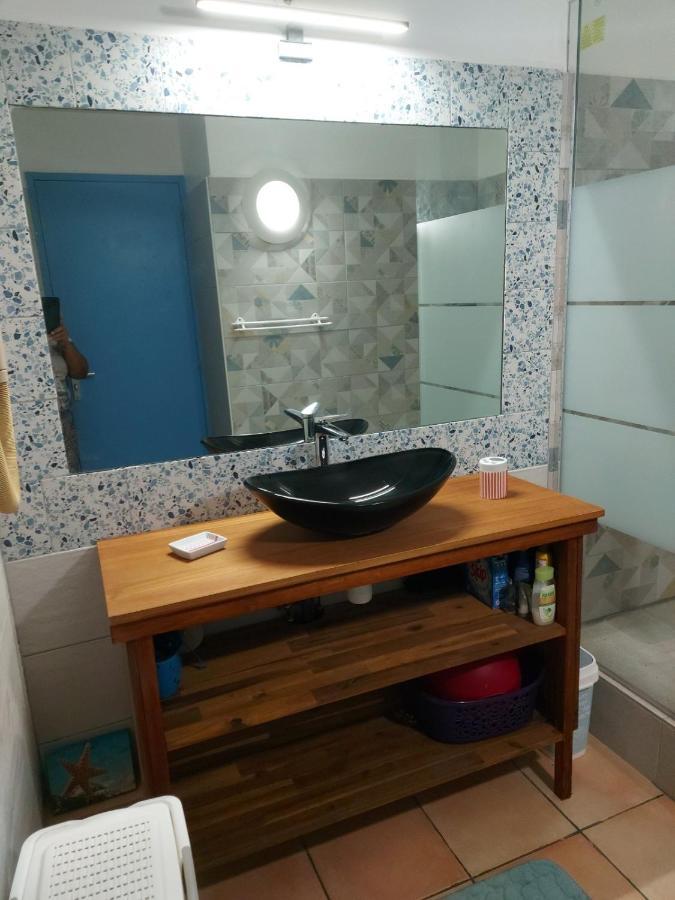 Appartements Residence Mahoghany Sainte-Anne Luaran gambar