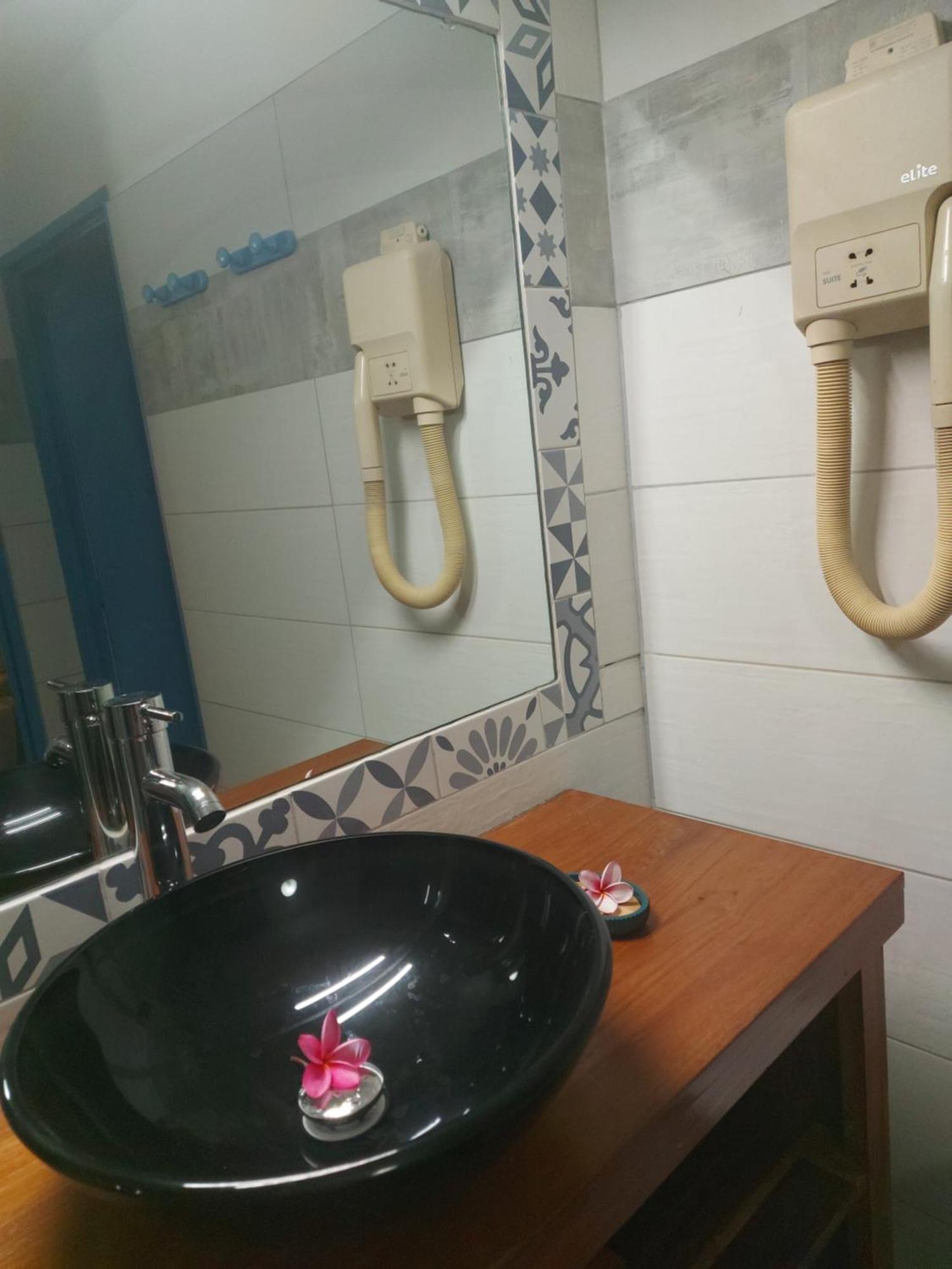 Appartements Residence Mahoghany Sainte-Anne Luaran gambar